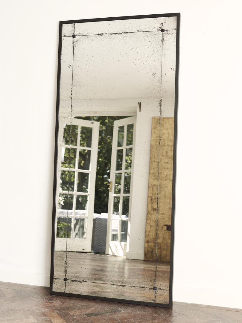 NARROW FLOOR MIRROR FINAL